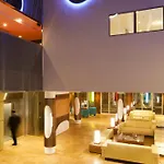 Hotel Ako 4*