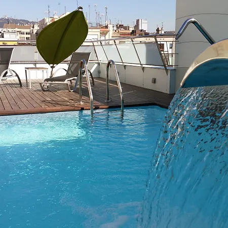 Ako Hotel 4*