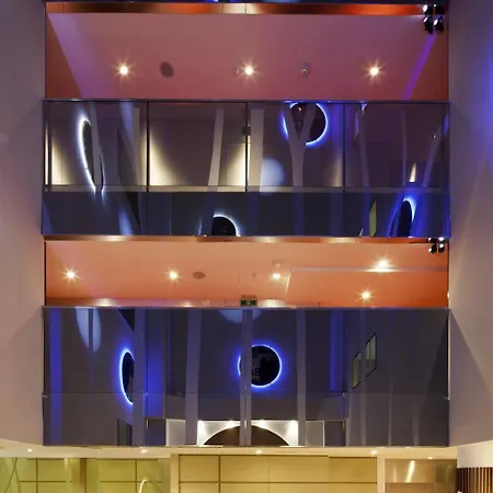 Ako Отель 4*