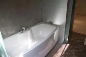 Hotel Ako 4*
