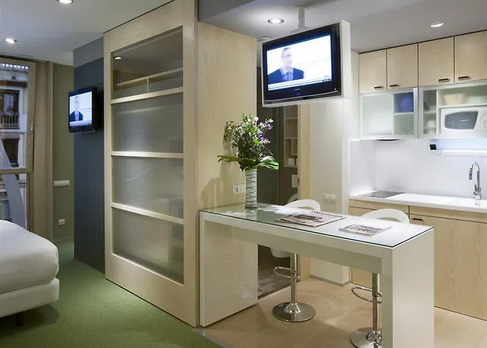 Hotel Ako 4*